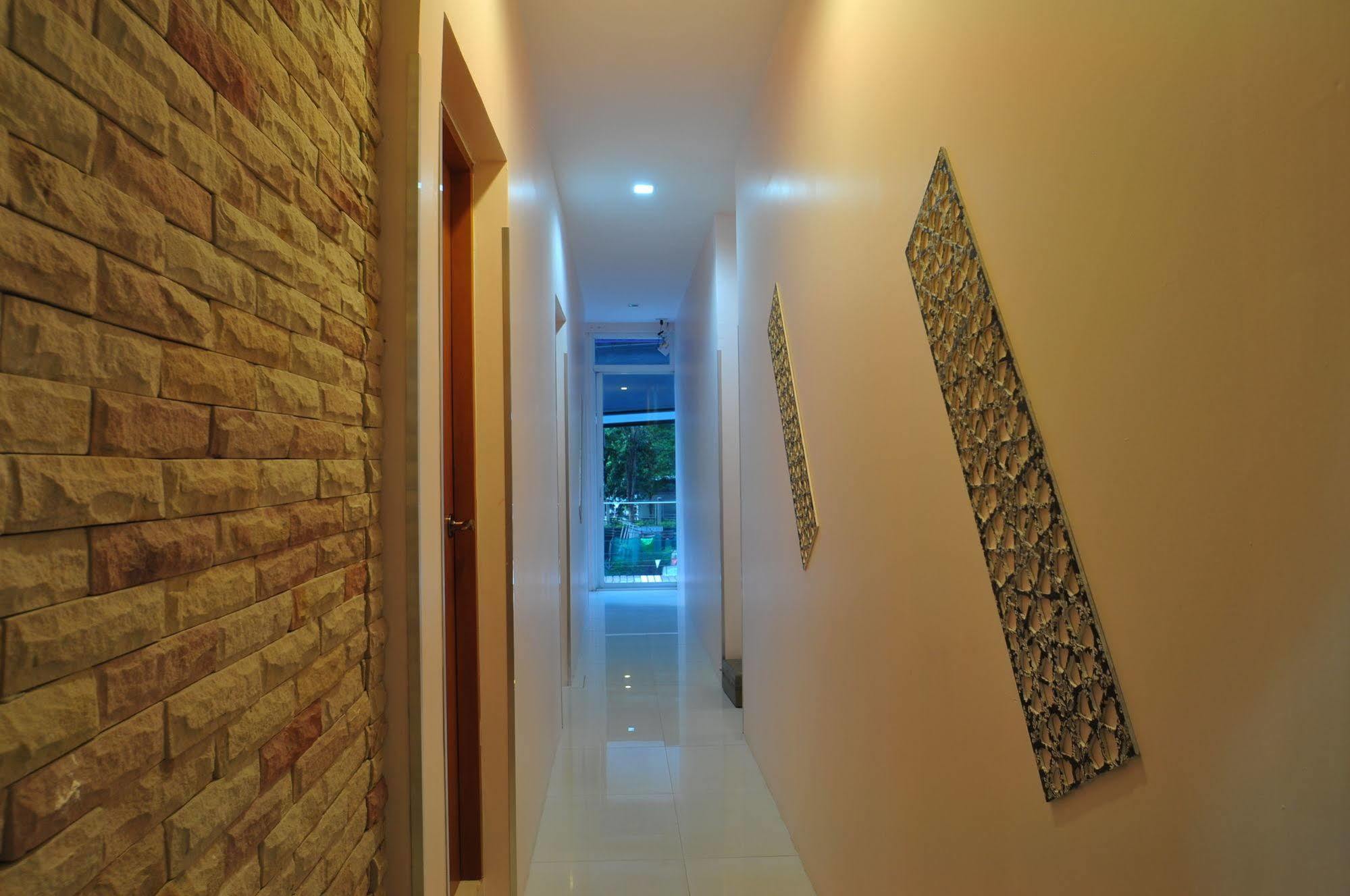 Orchid Hostel Bangkok Extérieur photo